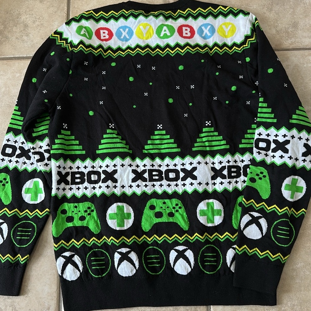XBOX Sweater - Picture 5 of 6